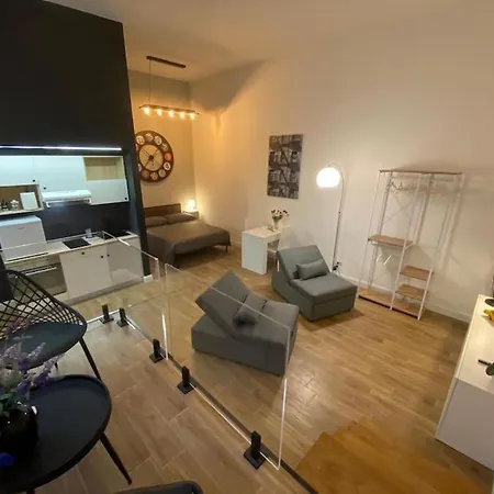 Loft 18A Roma - Casa Con Ingresso Indipendente E Parcheggio Gratuito Apartment Exterior photo