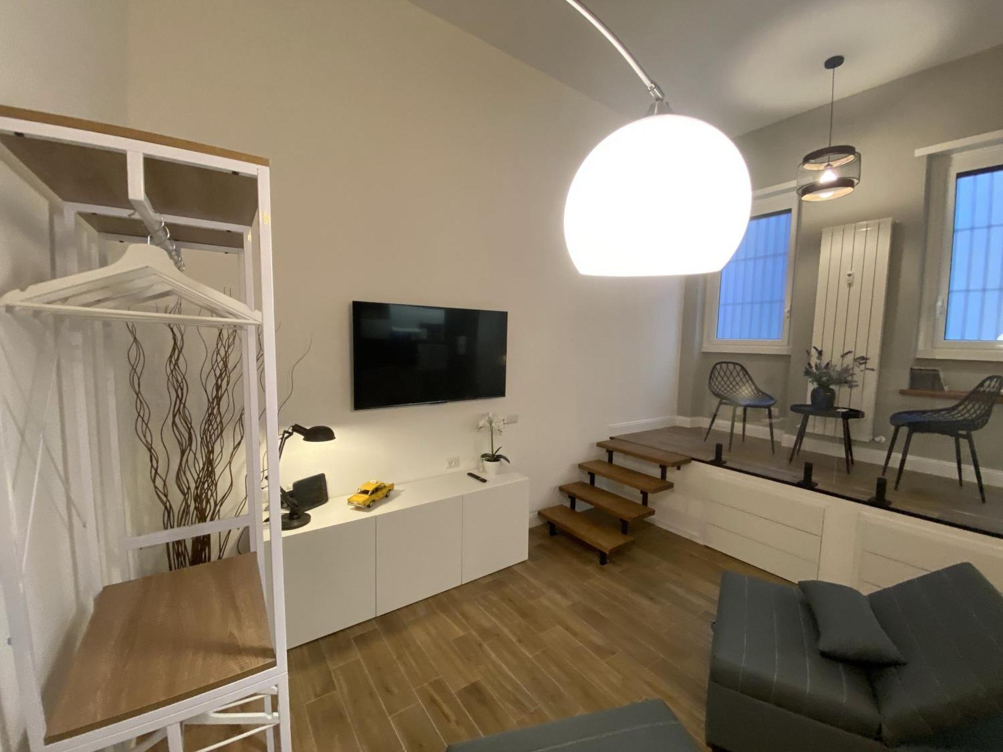 Loft 18a - Casa Con Ingresso Indipendente E Parcheggio Gratuito * Rom